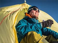 Алекс Кузміцкій   - мандрівник, лижний гід RMGA, інструктор альпінізму UIAA (EneQ), інструктор сноубордингу (ISIA, ФГССР), викладач Центральної Школи Інструкторів альпінізму, натхненник і творець Snow Sense