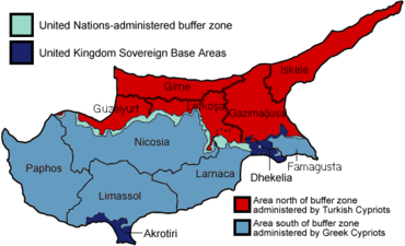 Як можна побачити на карті, на території Північного Кіпру розташовано 5 районних центрів, головними містами яких є: Лефкоша (Нікосія), Гірне (Кіренія), Газімагуза (Фамагуста), Гюзельюрт (Морфоу) і Лефко