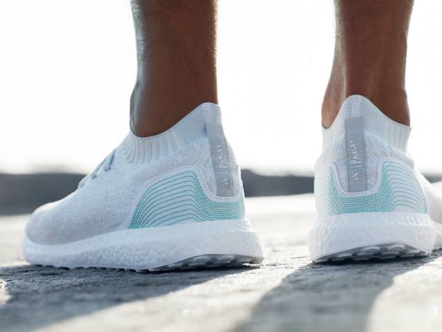adidas UltraBOOST Uncaged Parley - кросовки з-океанічного пластика   Спортивний бренд Adidas приєднався до світової кампанії, метою якої є збереження навколишнього середовища