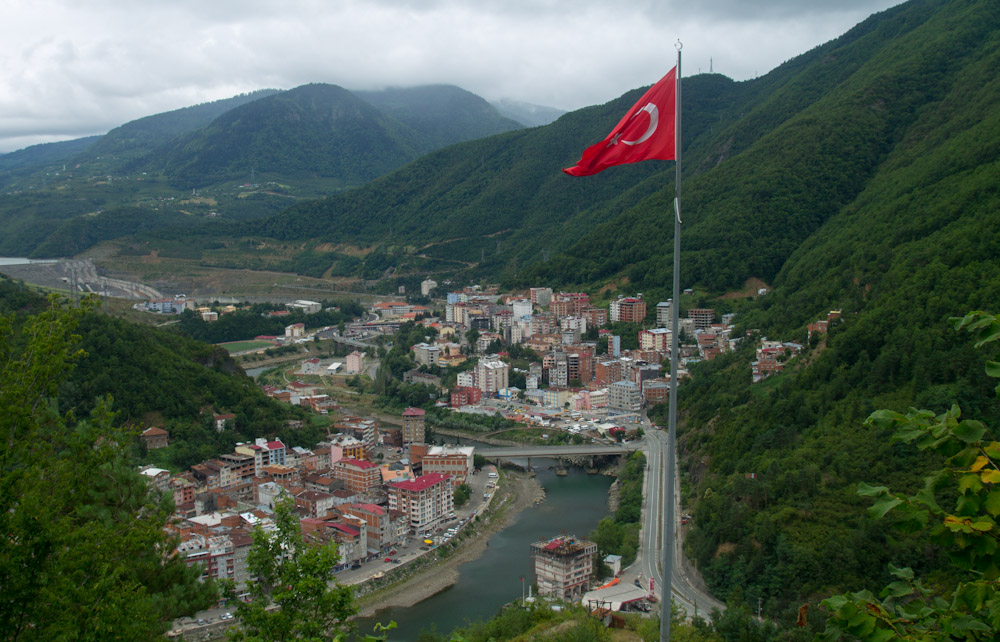 У цій статті ви знайдете враження про поїздку в північну частину Туреччини - гірський масив Качкар