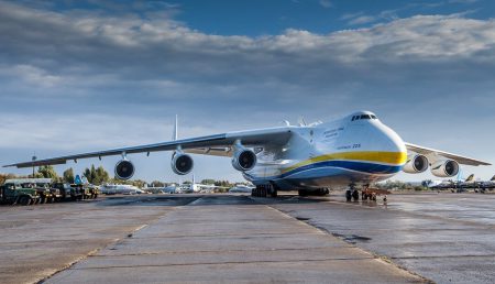 авіатранспортне підрозділ   «Авіалінії Антонова»   , Що спеціалізується на міжнародних вантажних авіаперевезеннях, опублікувало відео в якому ділиться своїми досягненнями