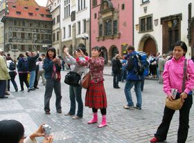 В Прагу приїжджає багато туристів з Азії, Фото: Gareth1953 All Right Now on Foter