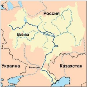 Длиннейшая річка в Європі, Волга, яка часто вважається національною річкою Росії, має великий басейн, що охоплює майже дві третини європейської частини Росії